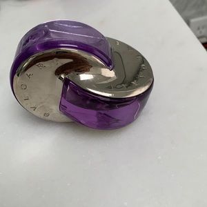 Omnia Améthyste Eau de Toilette Spray, 2.2 oz.